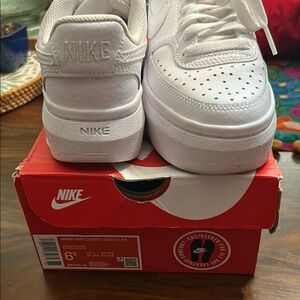 Nike White Court Legacy Lift Women’s Sneakers